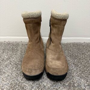 Sorel Women's Waterfall Waterproof Camel Thinsulate Boots Size 7.5